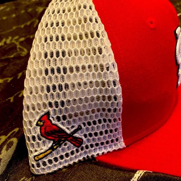 St. Louis Cardinals Hat - Picture 3 of 4